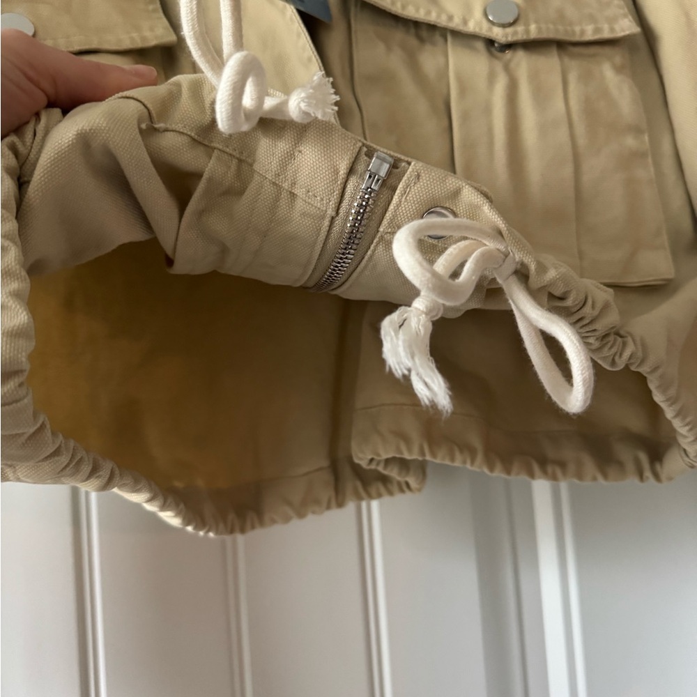 Two-Tone Utility Jacket - Picture 3 of 4